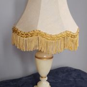 Table lamp, yellow marble and brass foot, silk pagoda lampshade, doubled, vintage, ht 40 cm