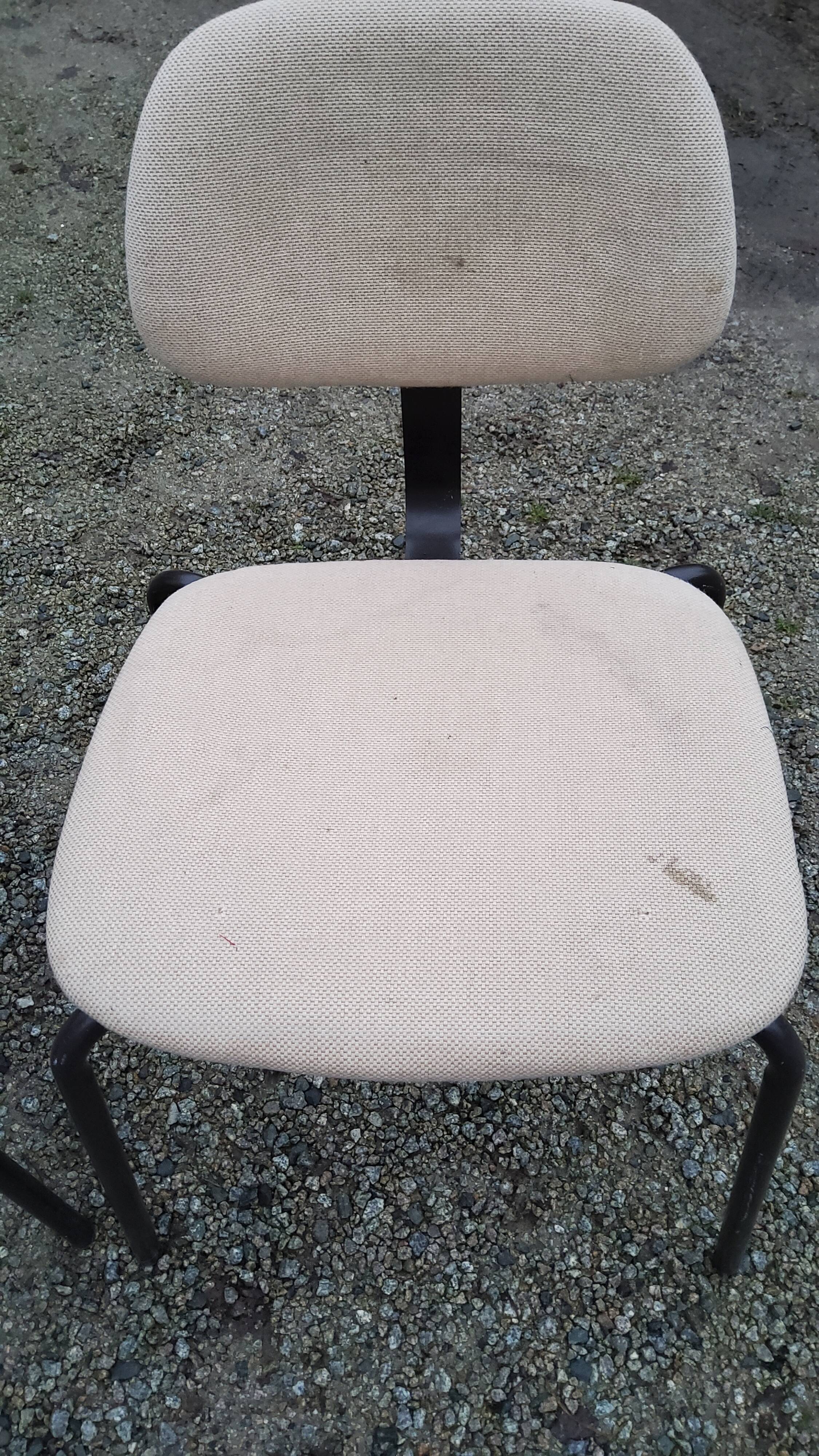 Pair of chairs from the 70s