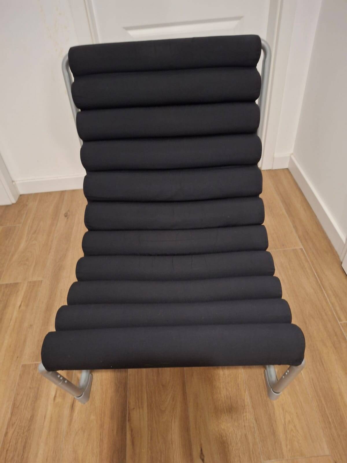 Two French Lounge Chairs from the 1980s