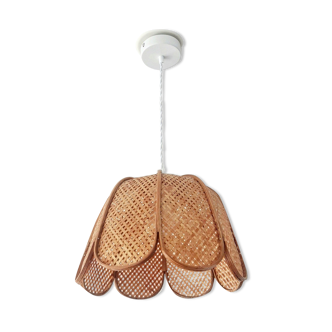 Vintage rattan suspension