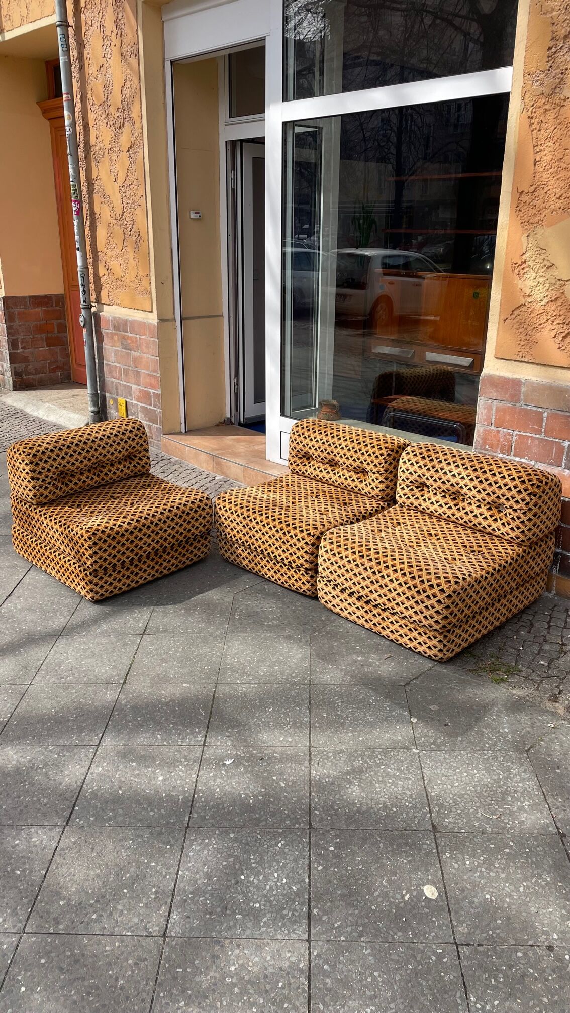 Sofa with 3 modules convertible into a bed of the 70s