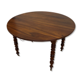 Table ronde en noyer