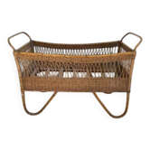 Rattan baby cot
