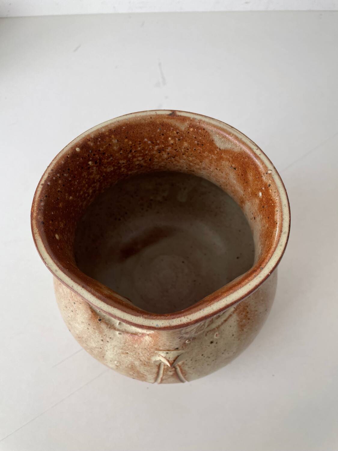 Pot en grès années 60