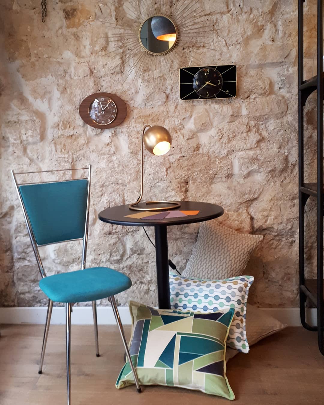 Lot of 4 kitchen chairs