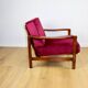 Fauteuil en bois vintage marron, framboise bordeaux, design par Z. Bączyk - 2 pièces disponibles