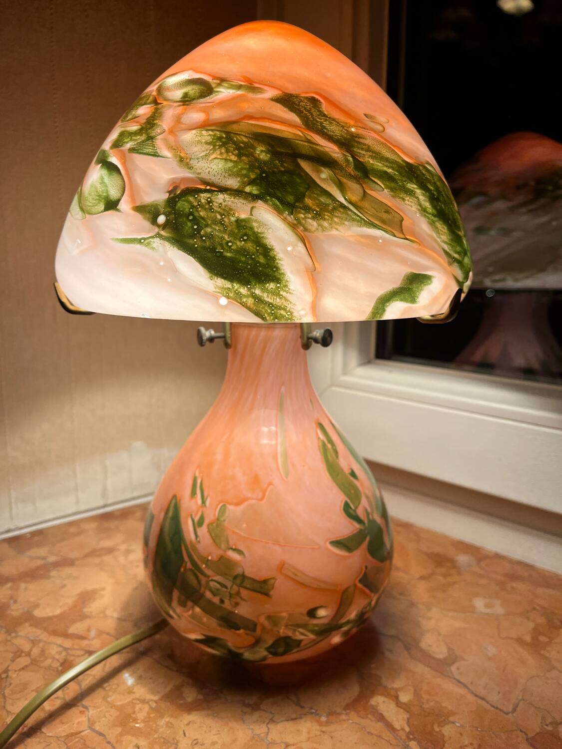 La Rochere glass paste lamp