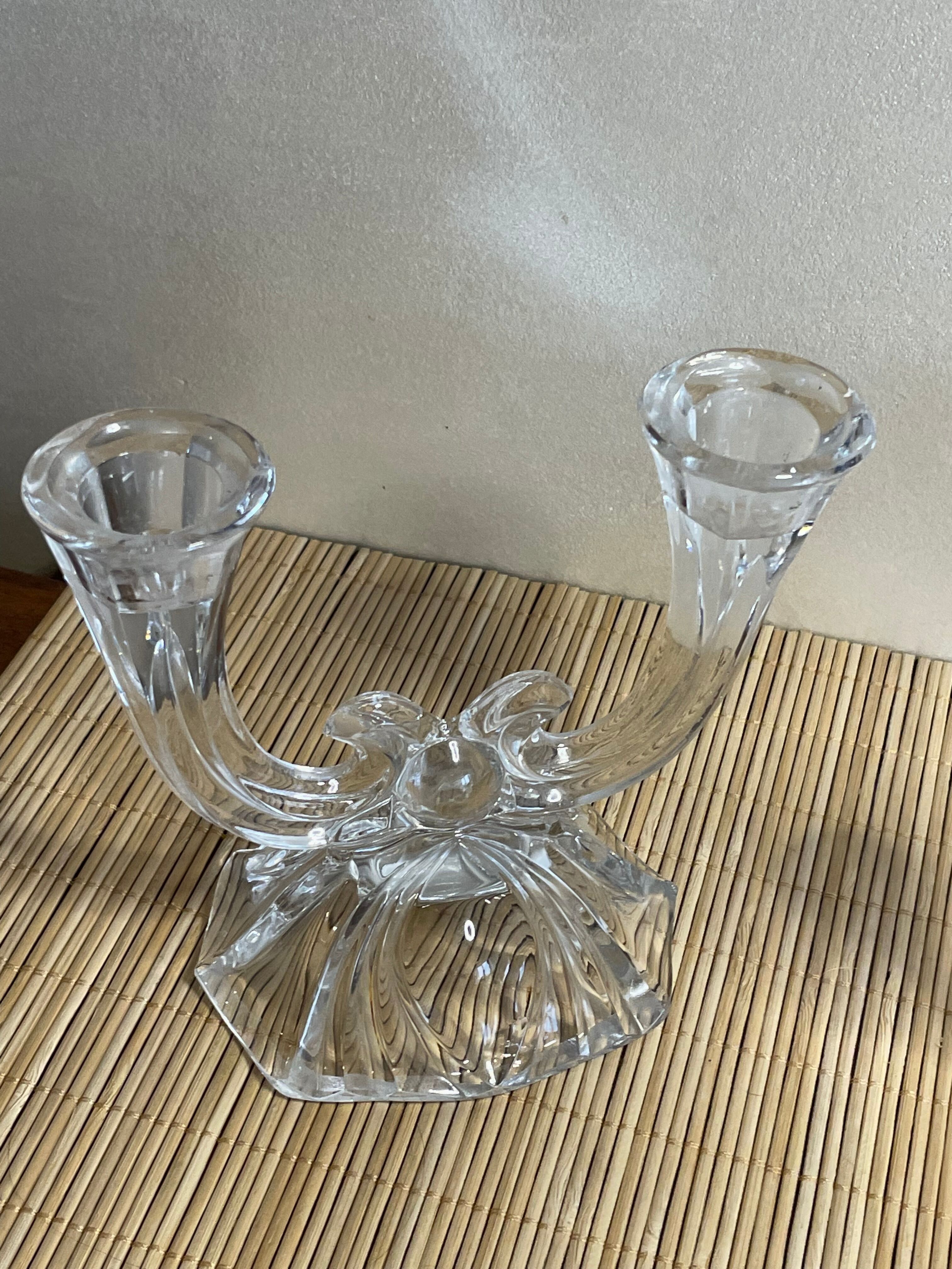 Duo of 2-spoke glass candle holders