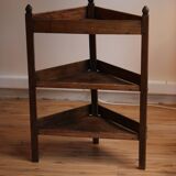 Small corner cabinet in oak, popular Burgundy work from the 19th century.