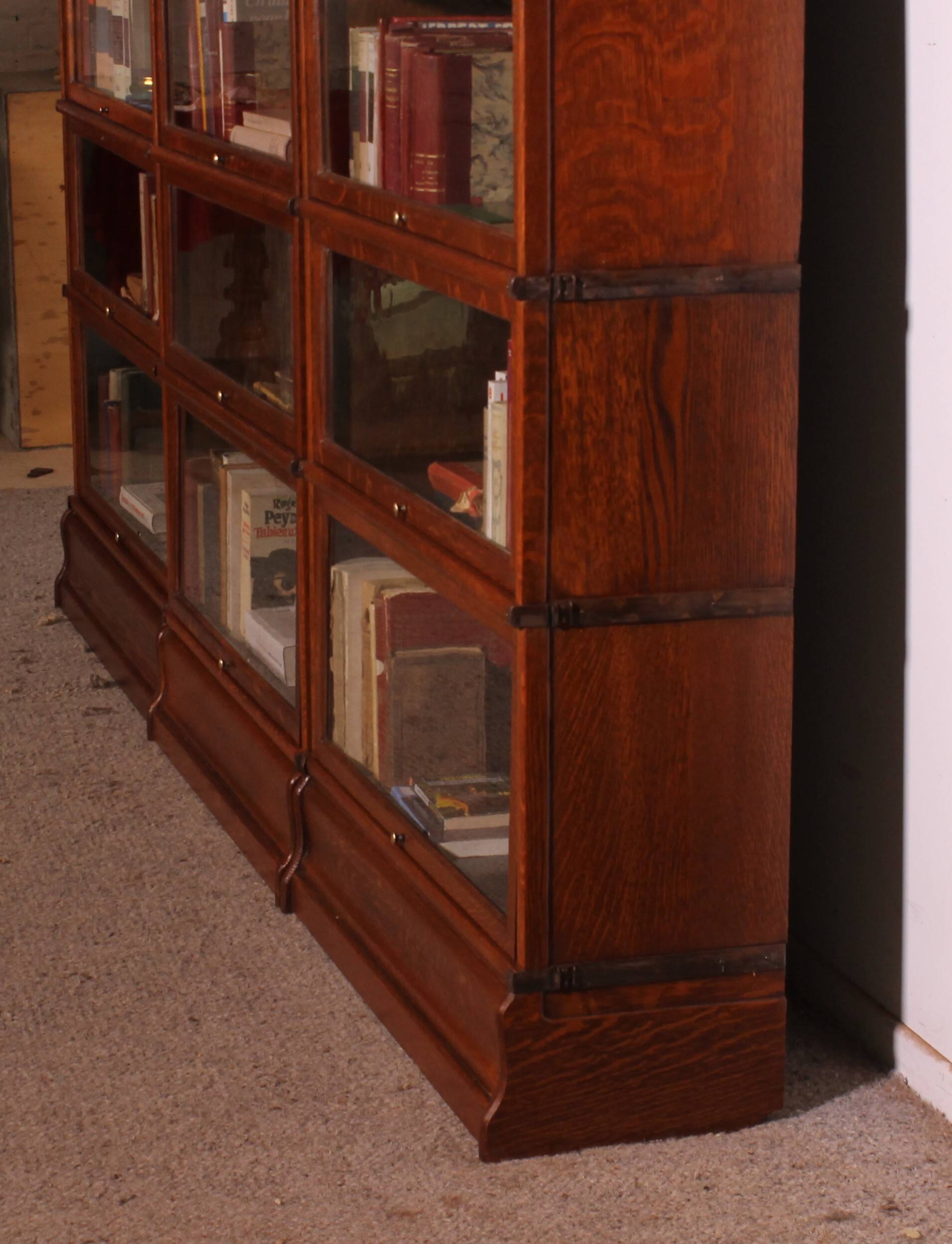 Library Wall of 3 Globe Wernicke Modules in Oak - 19th Century