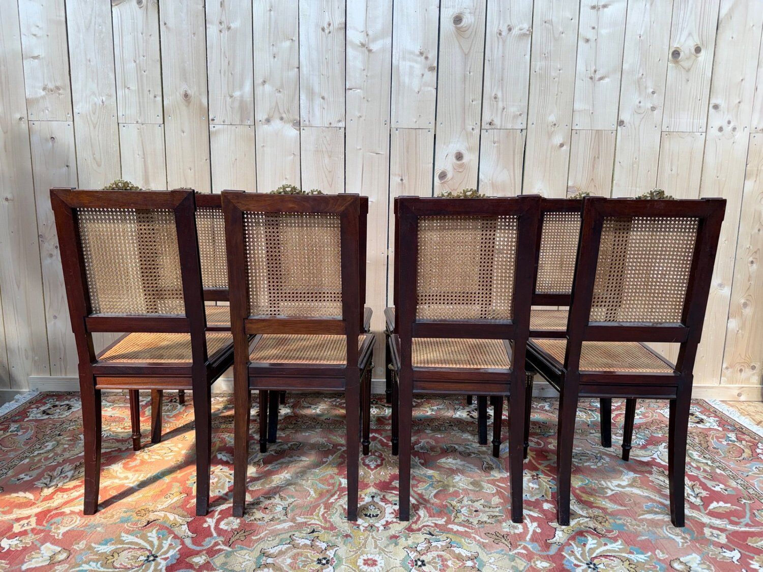 Set of 8 chairs in Louis XVI style – Solid mahogany & gilded bronze