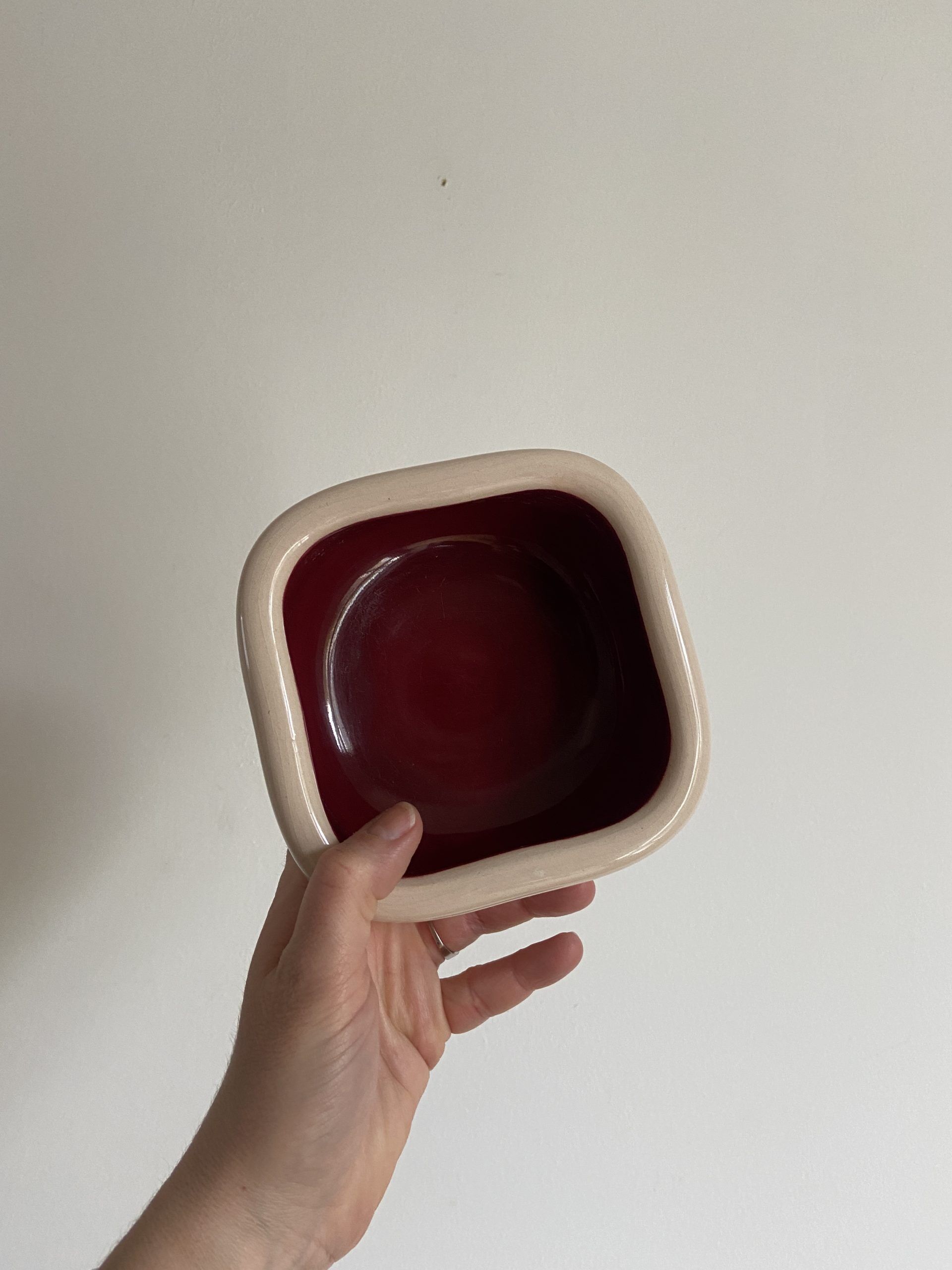 Ceramic empty pocket cup from the Keramos workshop in Sèvres, circa 1950