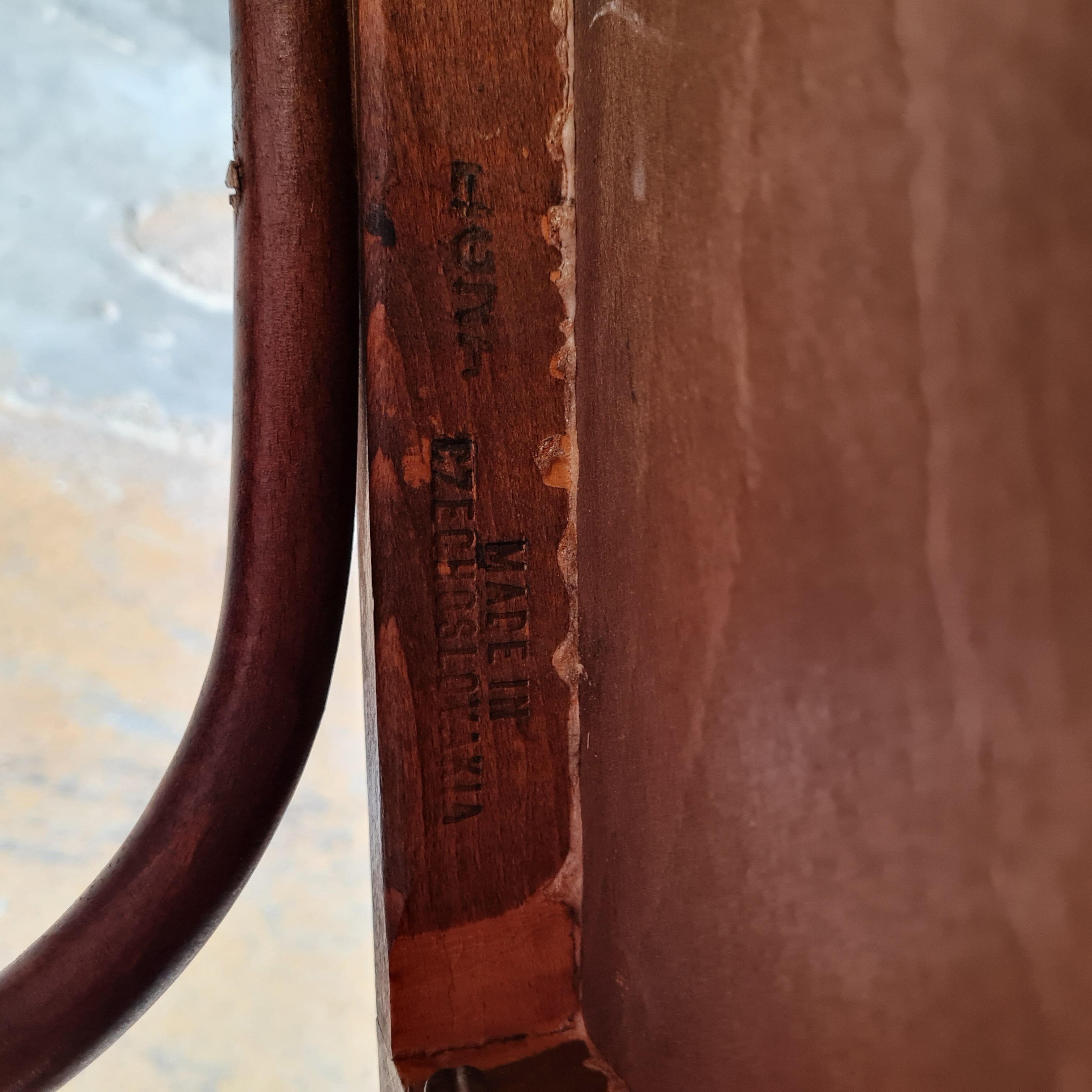 Chaise bistrot Thonet vintage