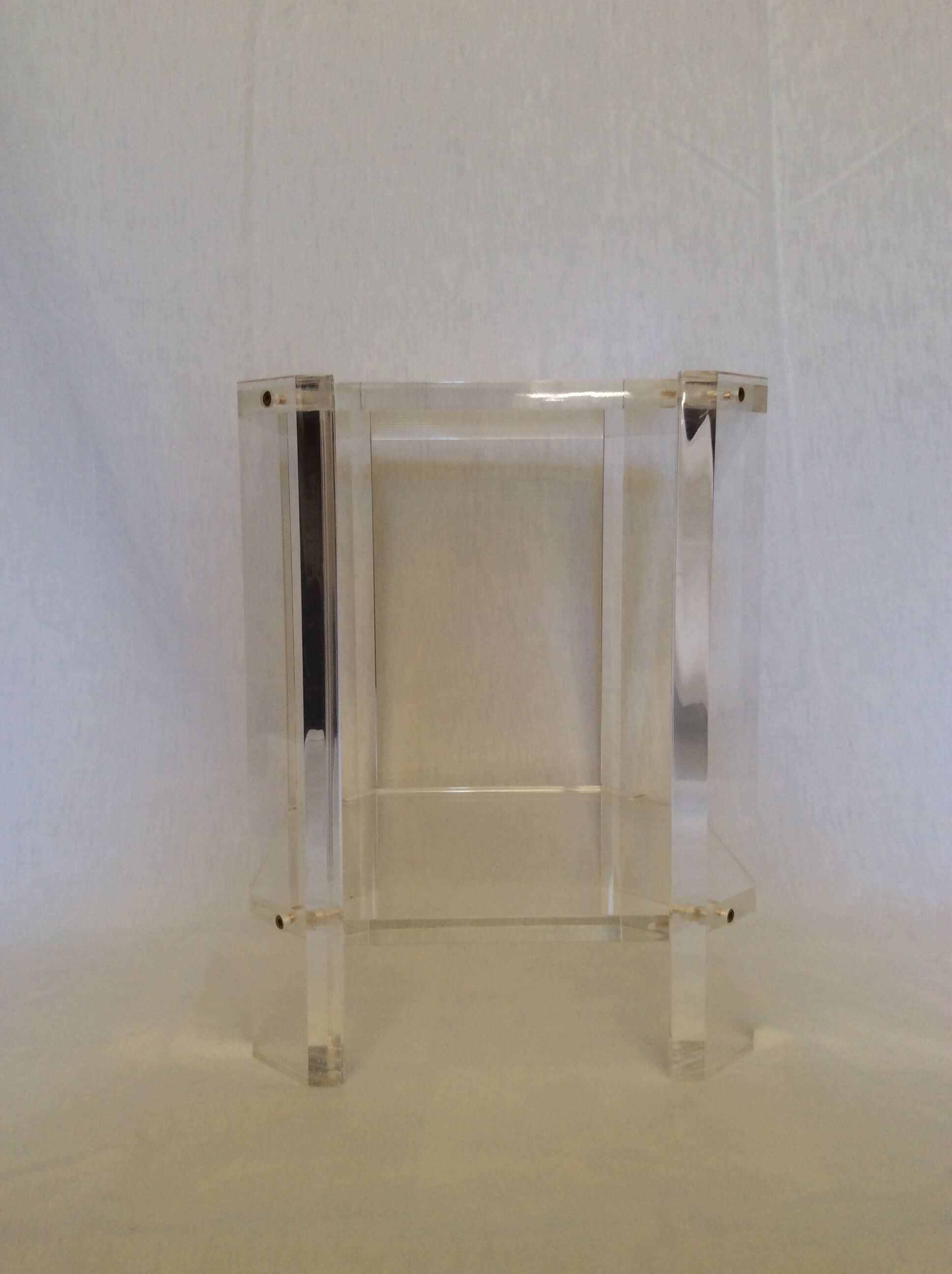 Table end of couch or bedside David Lange Vintage
