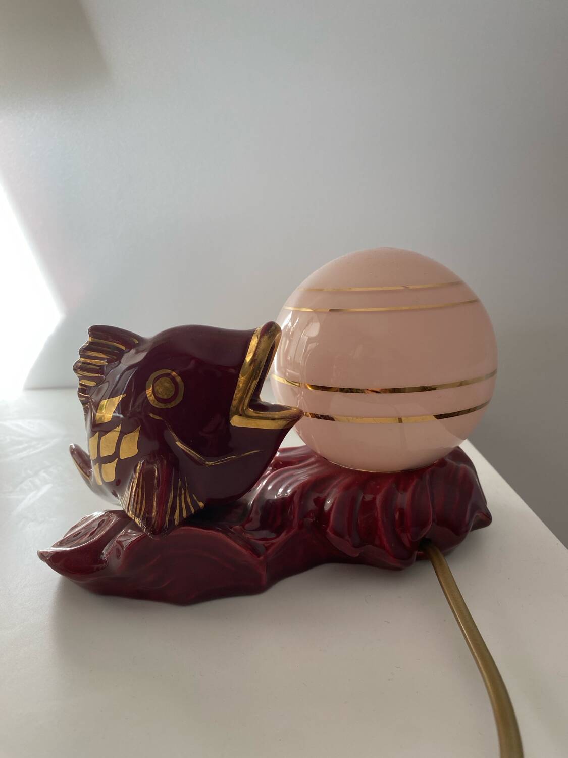 Ceramic and opaline fish lamp