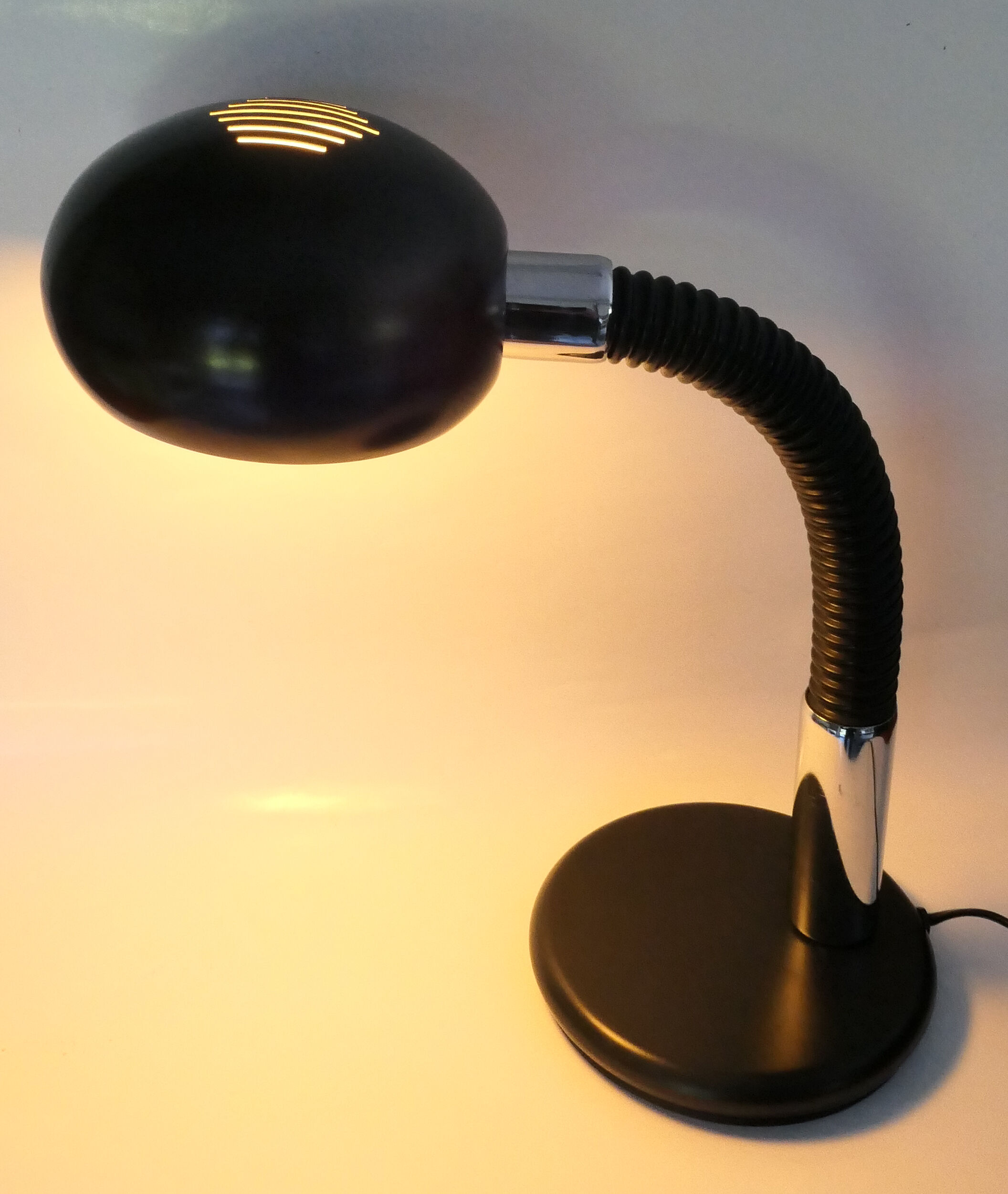 Table lamp or desk gamma lux italy black and chrome