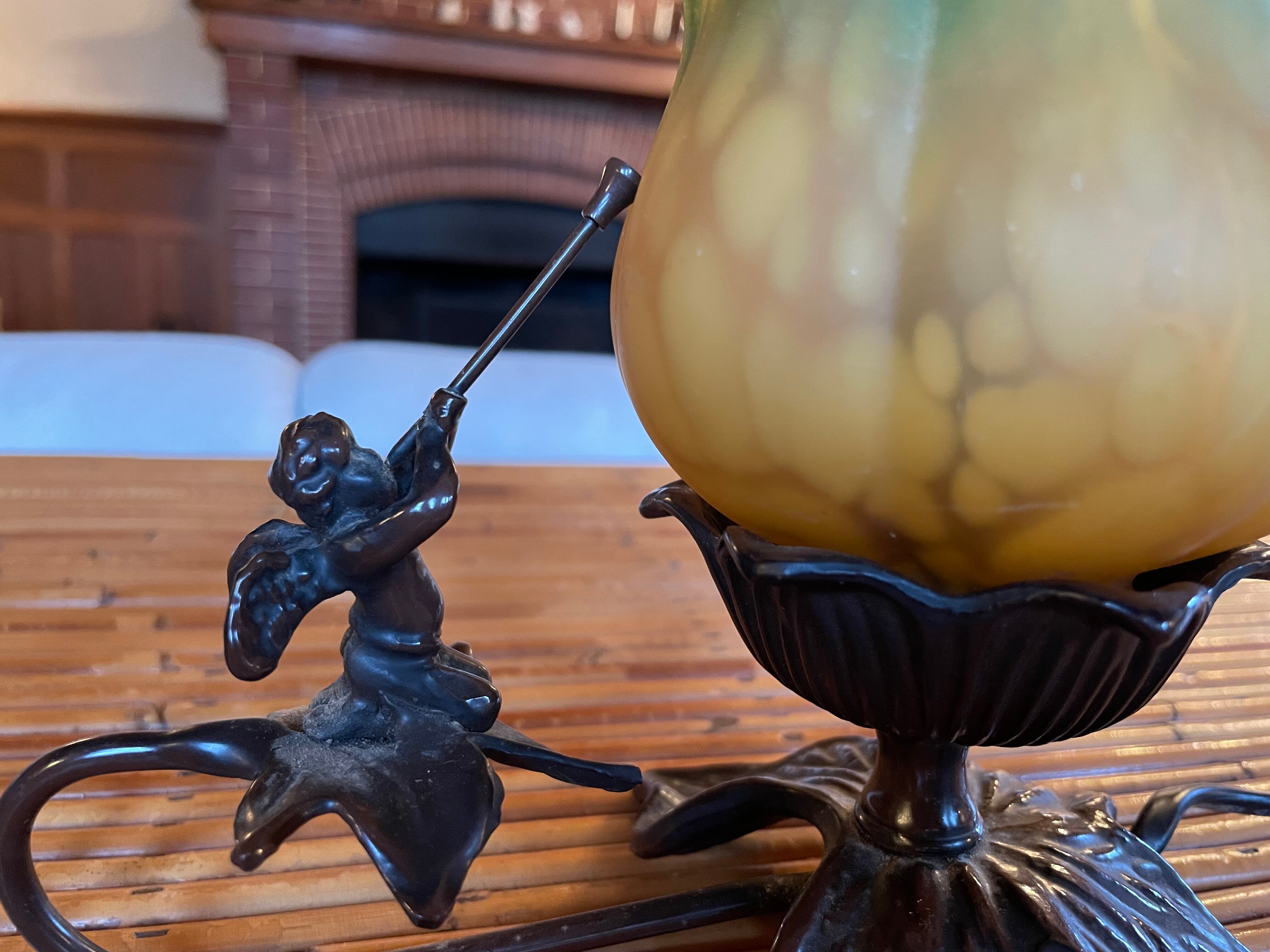 Pair of lamps cherubs bronze vintage glass paste