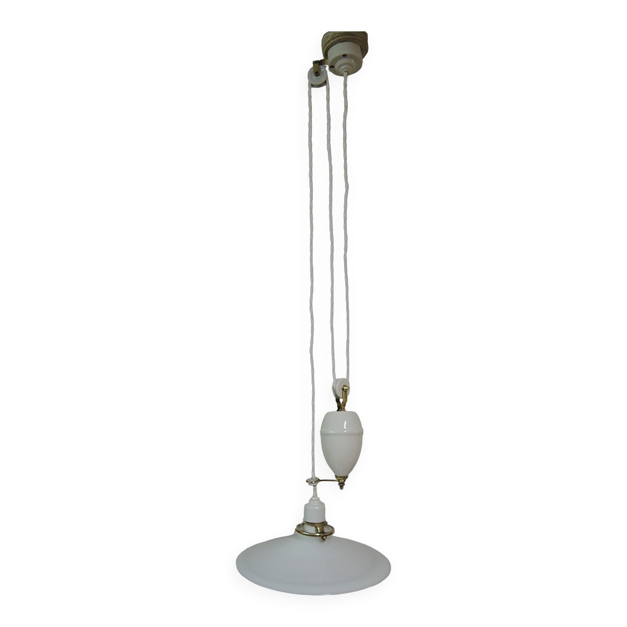 Suspension opaline monte-et-baisse