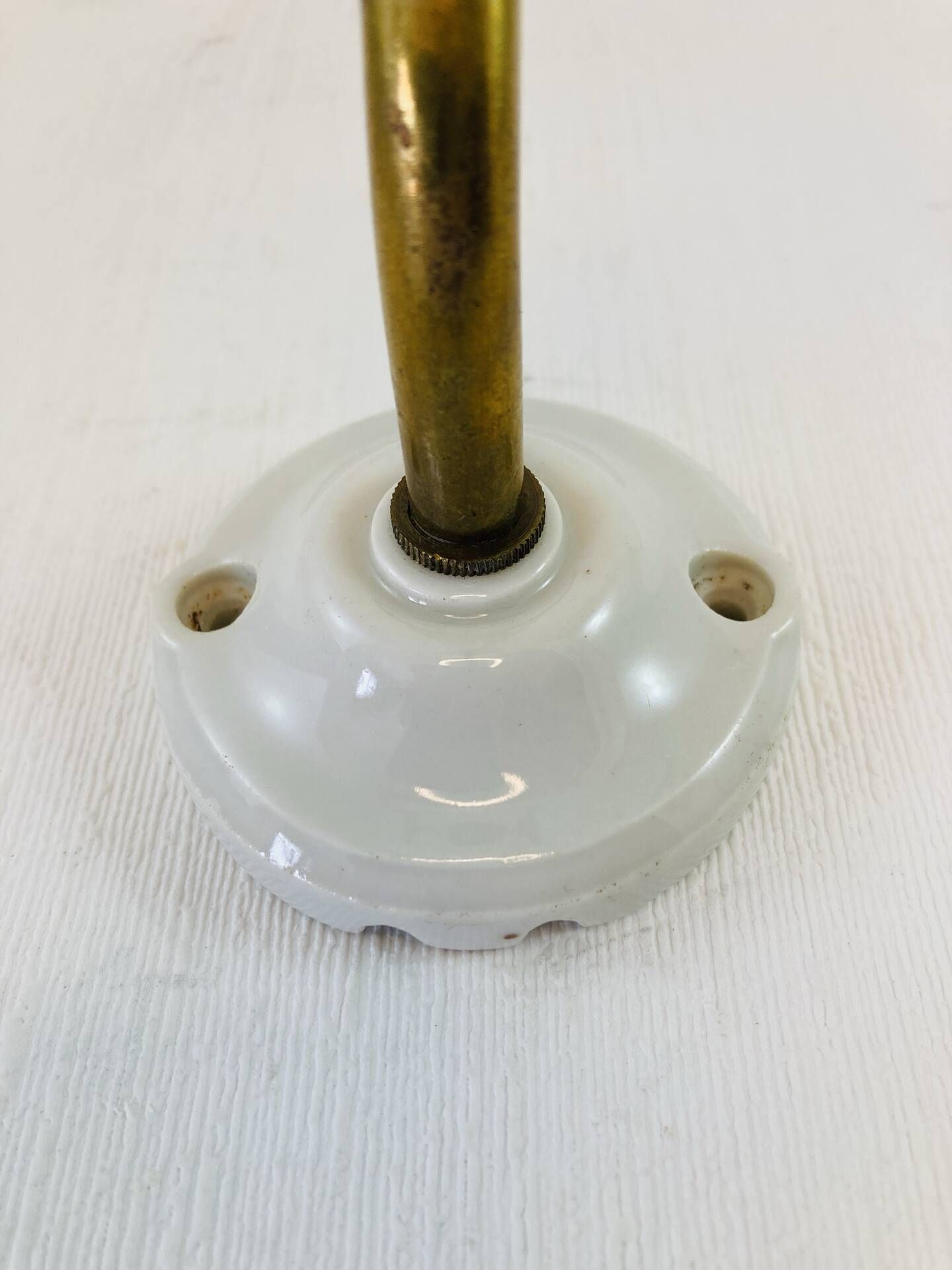 Antique wall lamp with swan neck + pleated green tulip - Art Deco