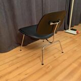 Leather armchair LCM designed by Charles & Ray Eames, Vitra
