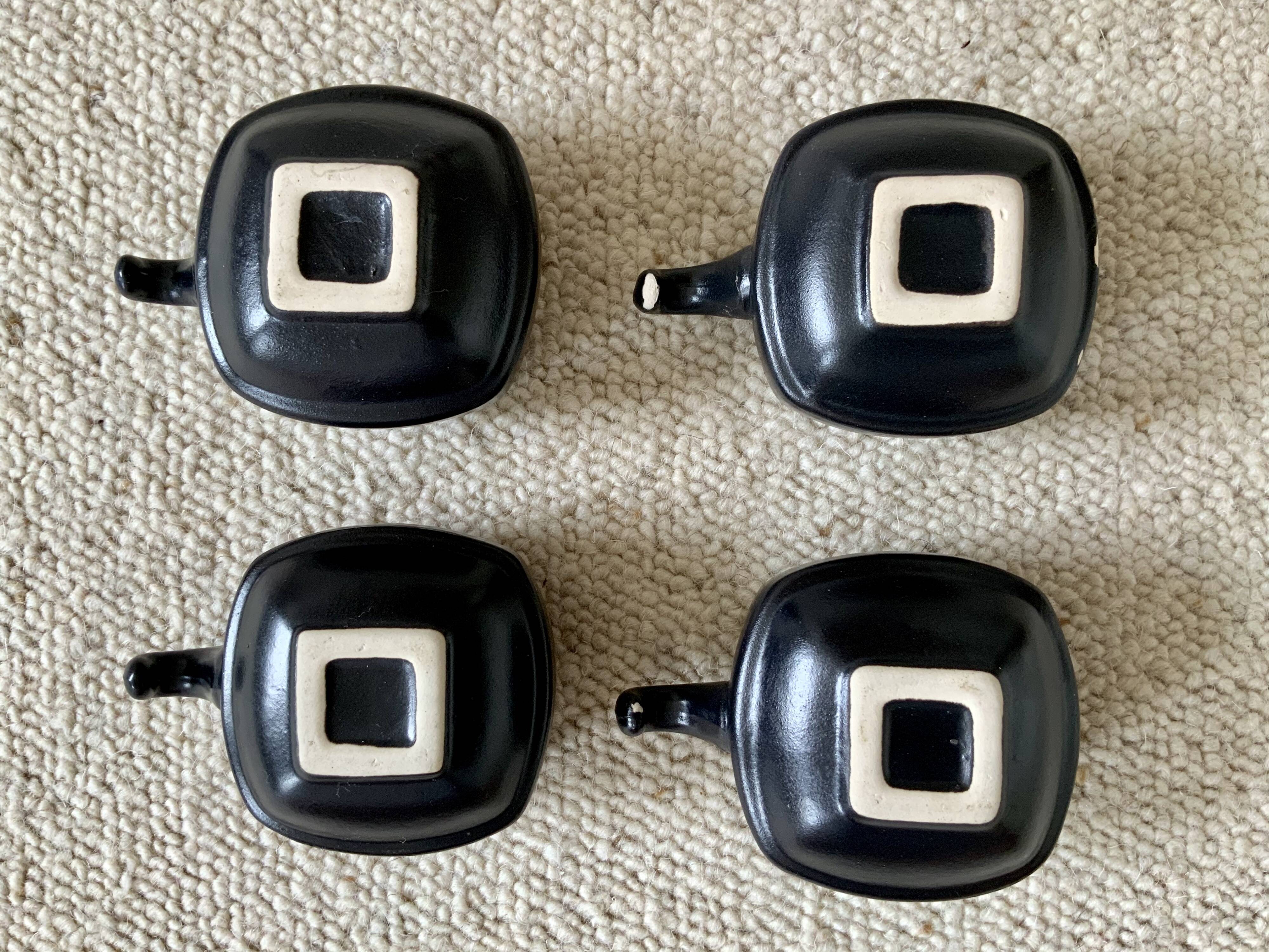 Set of 4 ceramic cups