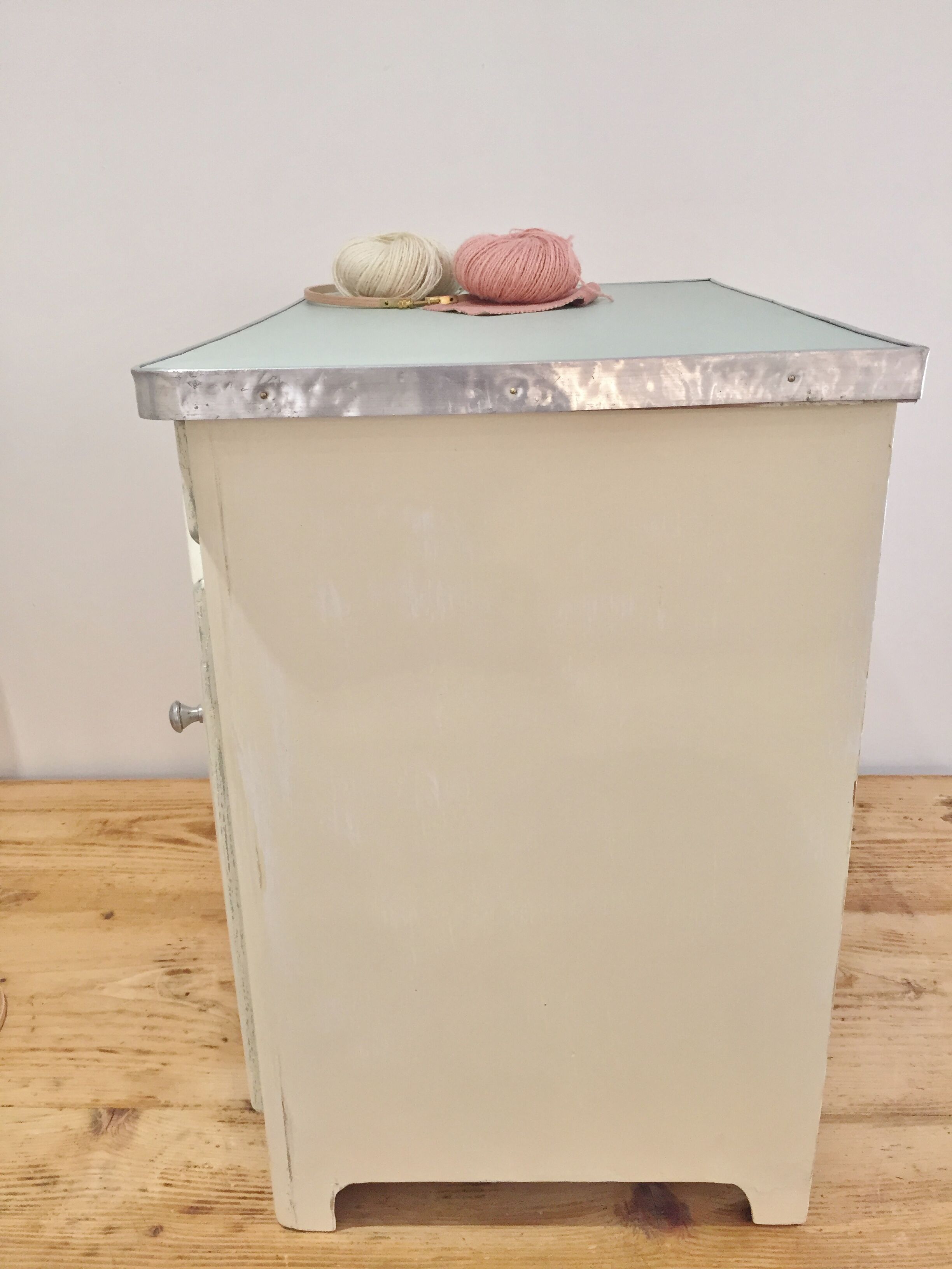 Small green grey vintage Cabinet