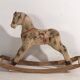 Cheval à bascule ancien (France, vers 1920)
