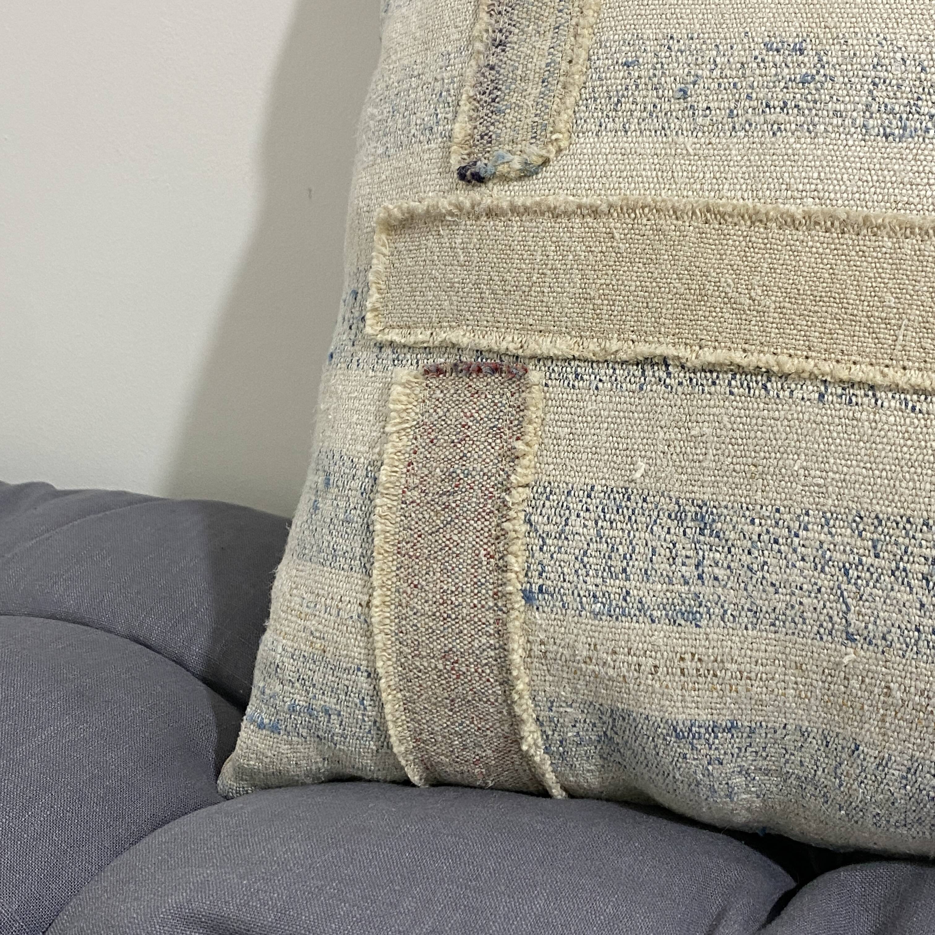 Handmade cushion in vintage fabric, Kilim style.