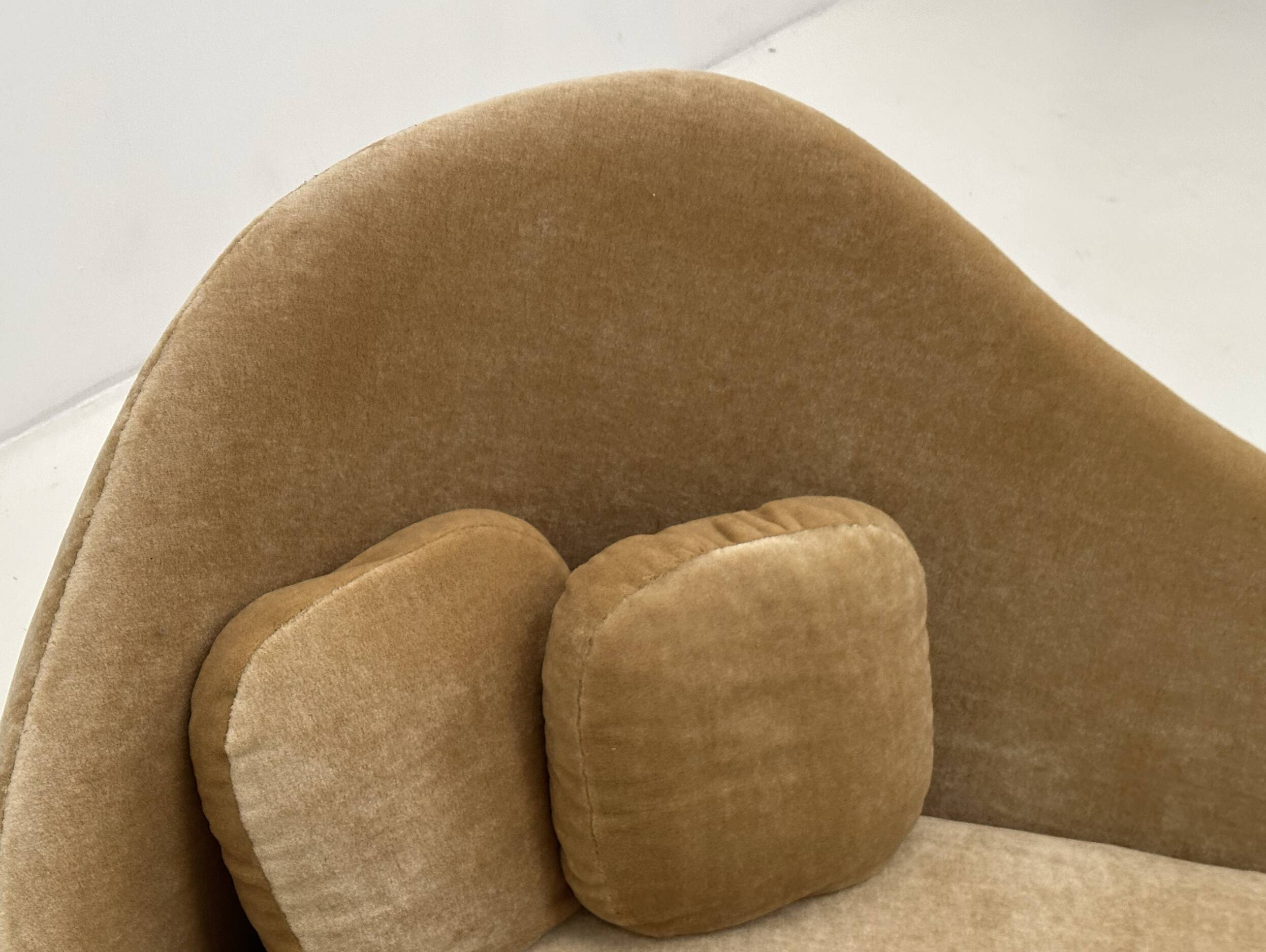 Italian Art Deco sofa