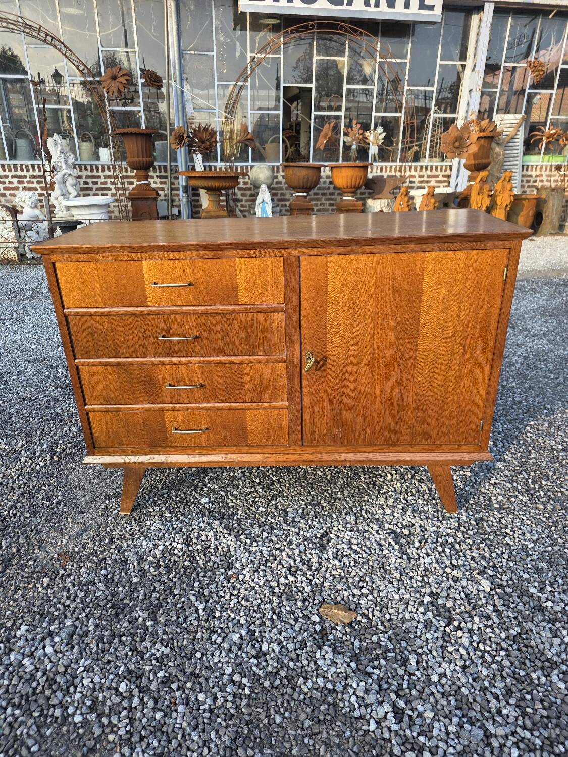 Oak sideboard from the 1960s