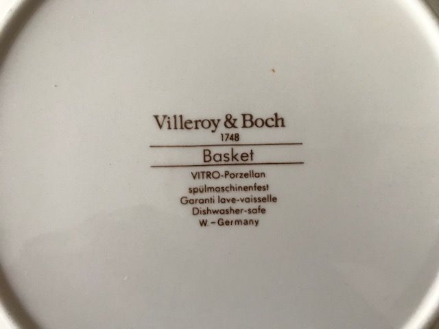 Vintage service Villeroy and Boch collection Basket - plates and salad bowl