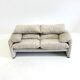 Cassina Maralunga 2-seater sofa by Vico Magistretti off-white with subtle pattern