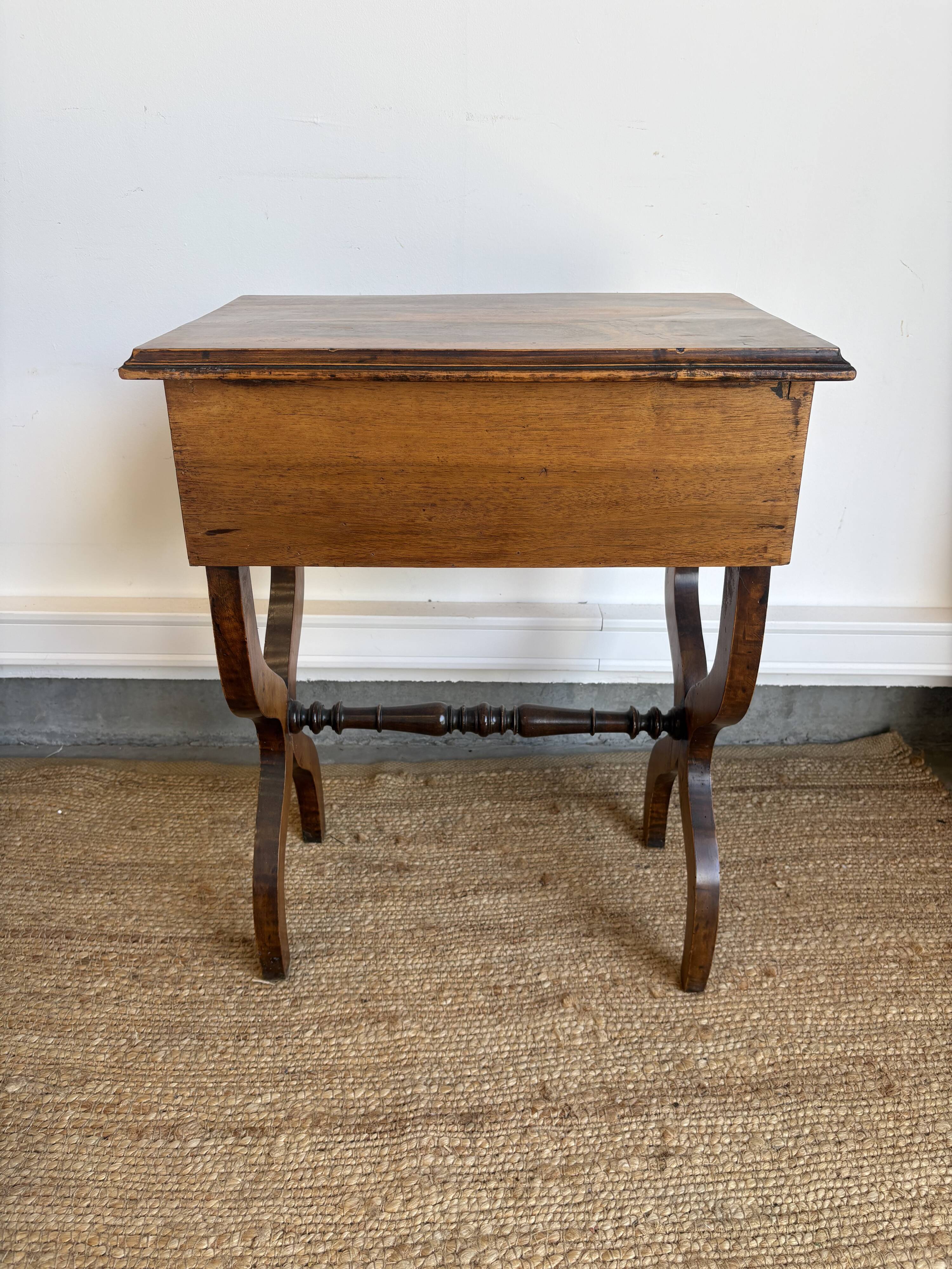Charles X work table in rosewood veneer.