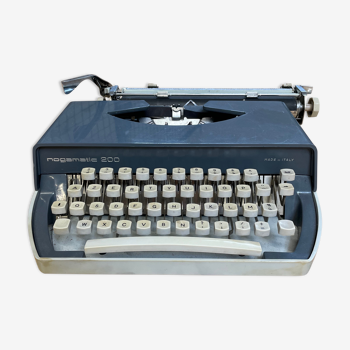 Nogamatic 200 typewriter