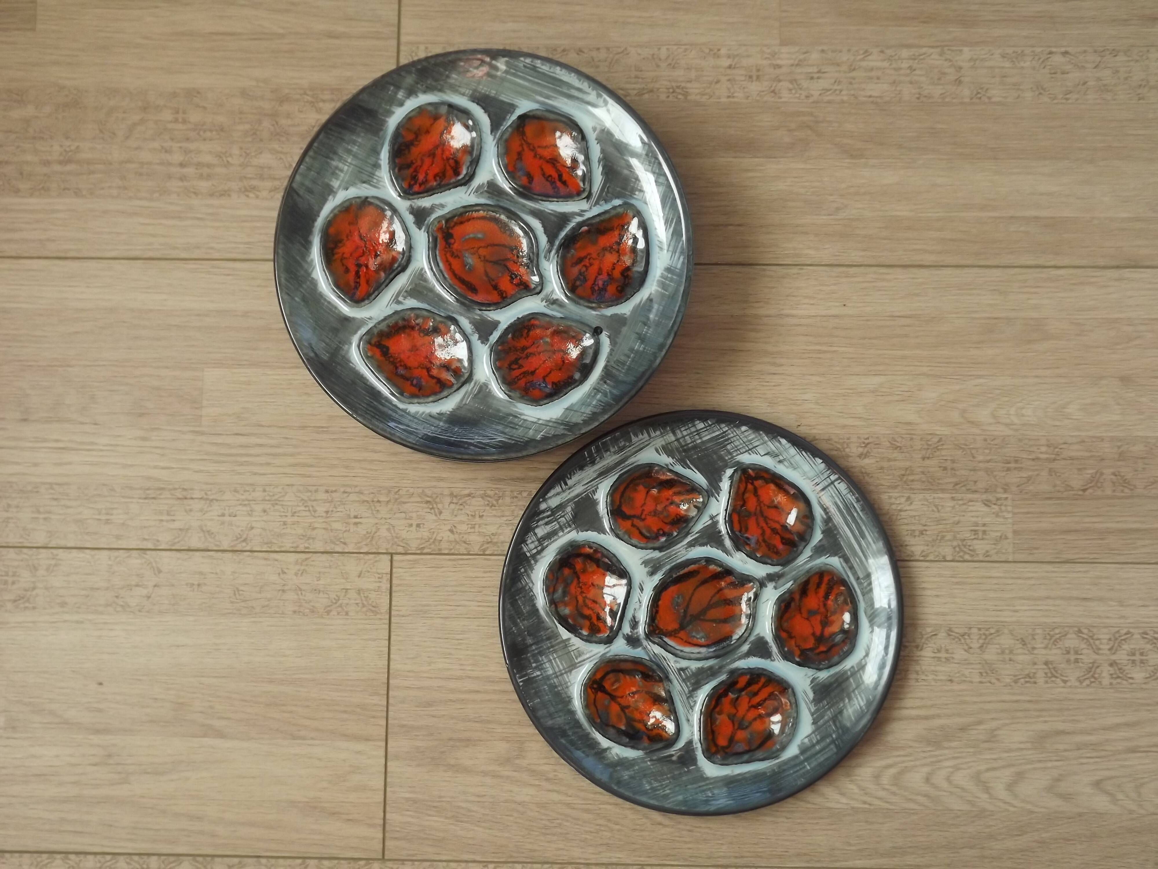 Set of 6 Vintage French Blue Grey & Orange Hand Painted Pordic 6 Serving Oyster Plates 4973