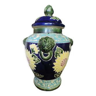 Enamelled pot with vintage ceramic lid 1970