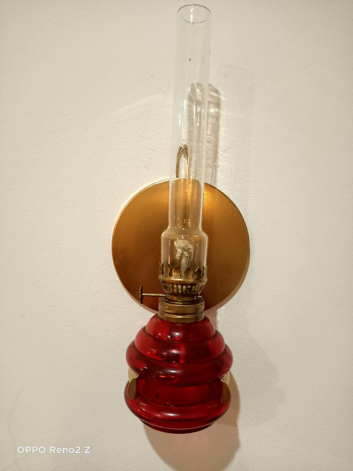 Lampe à pétrole murale