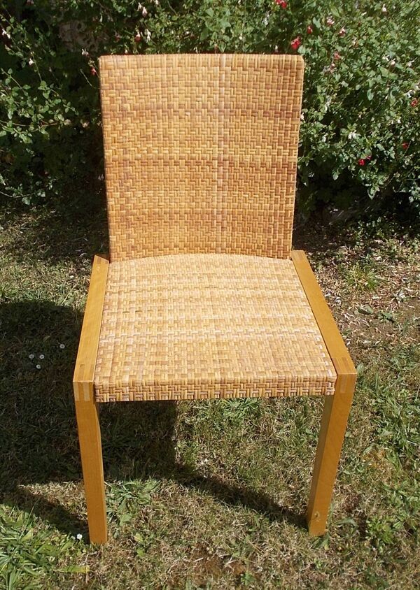 Chaise en bois et osier
