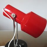 Table lamp in red lacquered aluminum and chromed metal