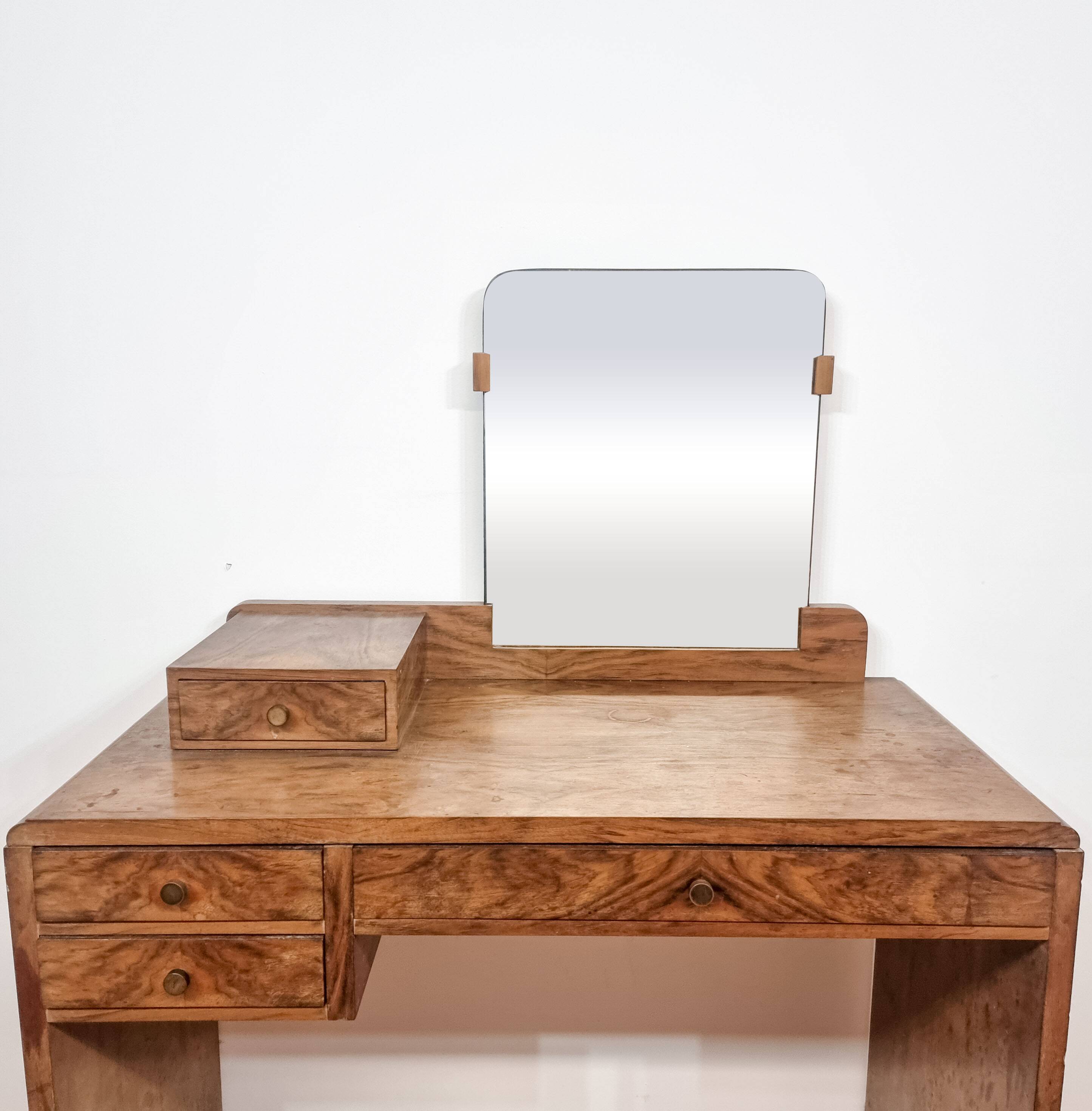 Art Deco dressing table