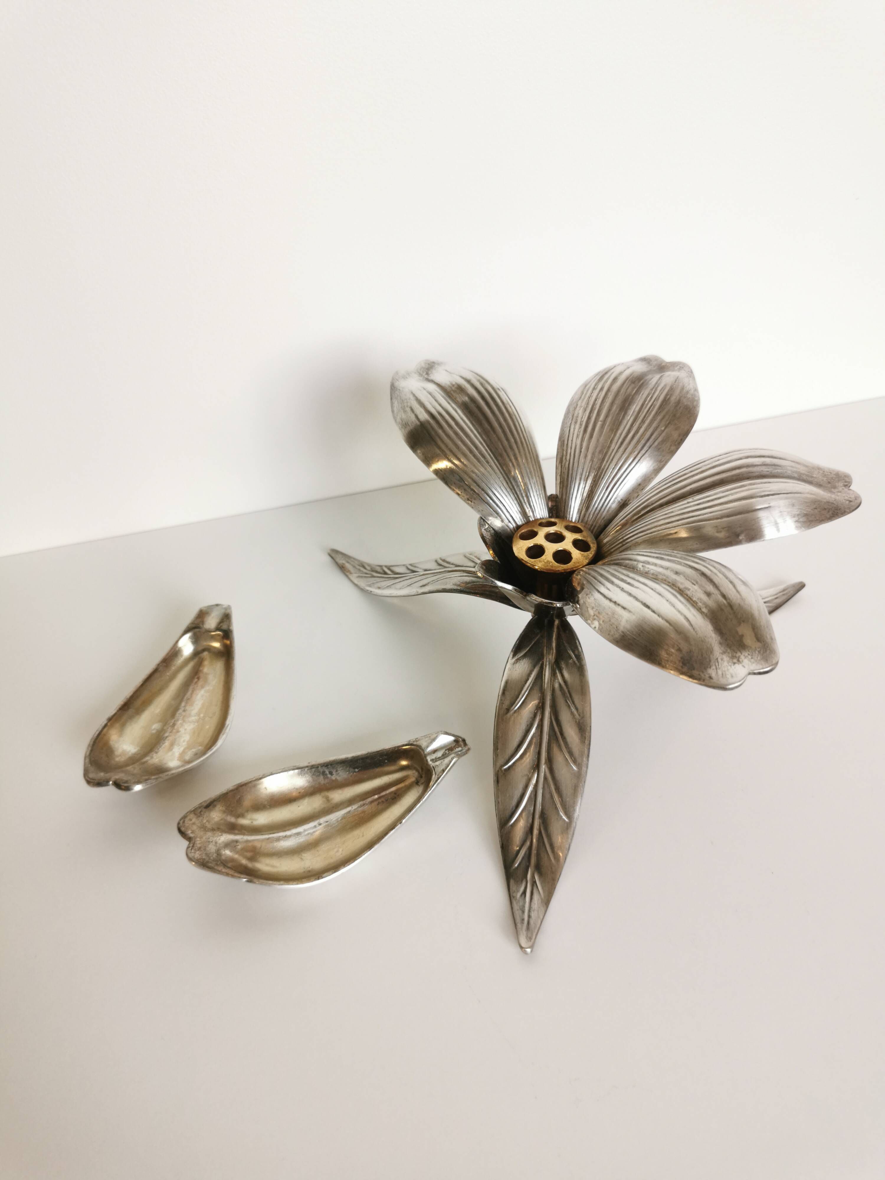 Vintage ashtray flower