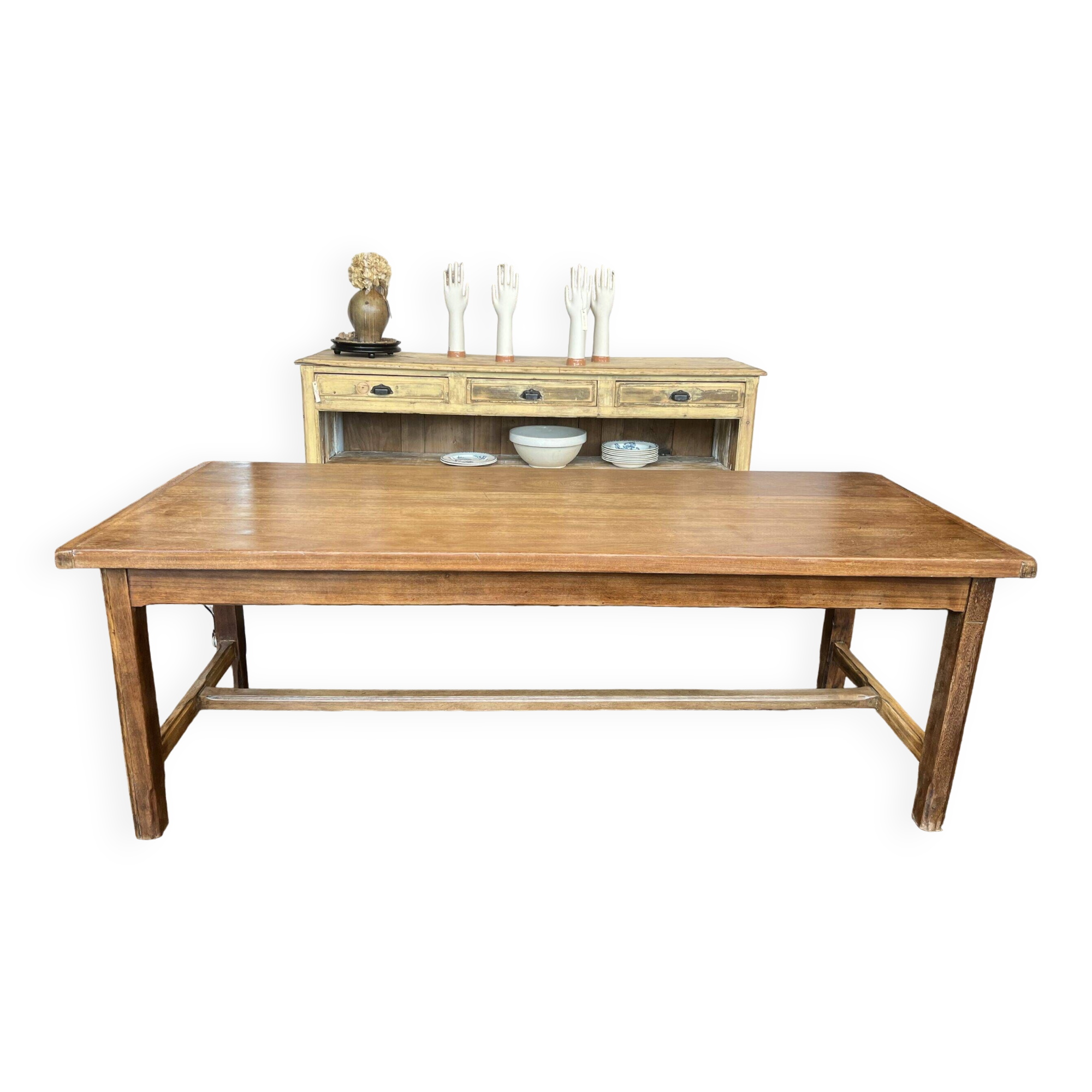 Convent table