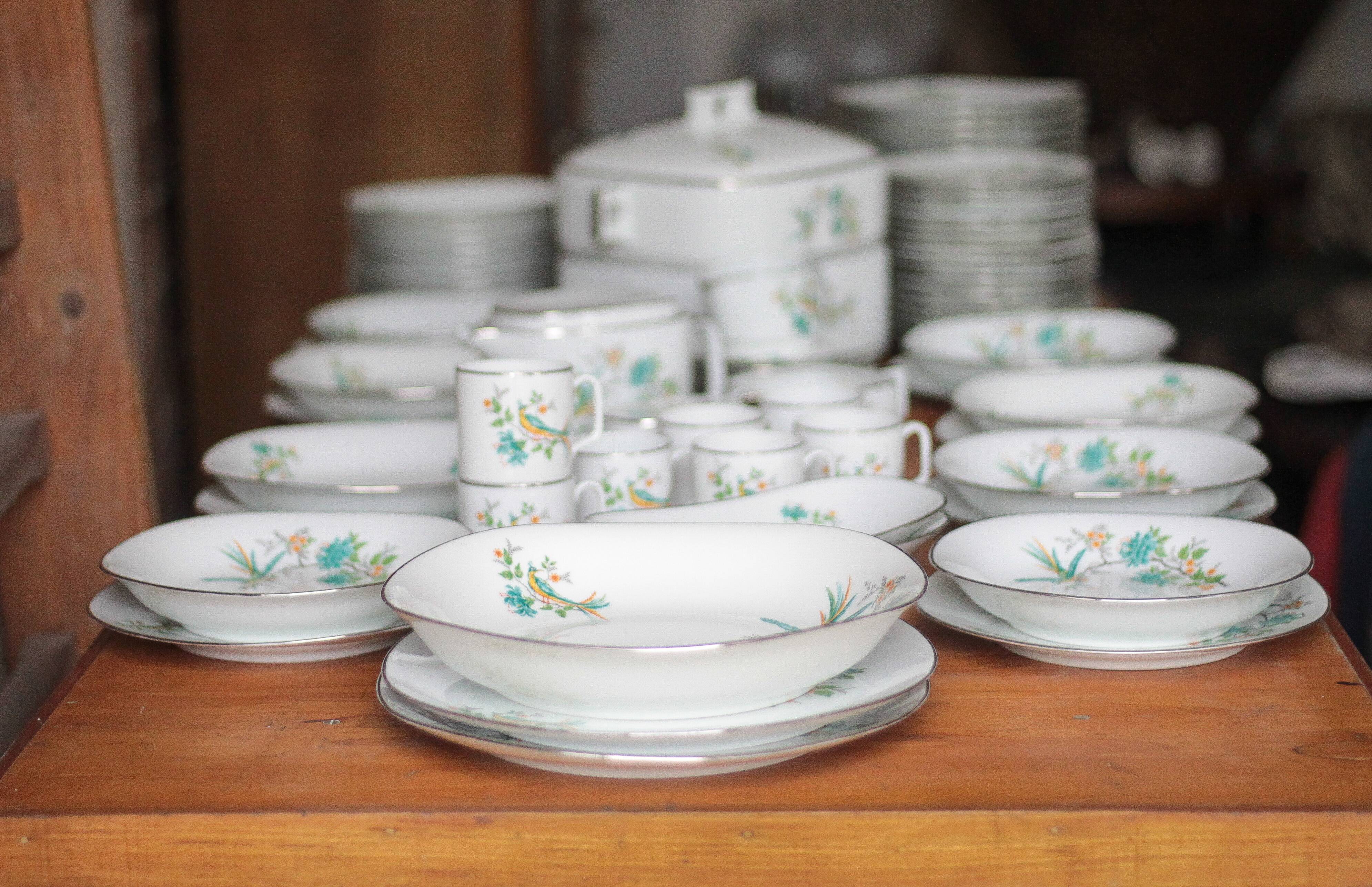 Limoges porcelain table service J.R.S Paradise bird, decor