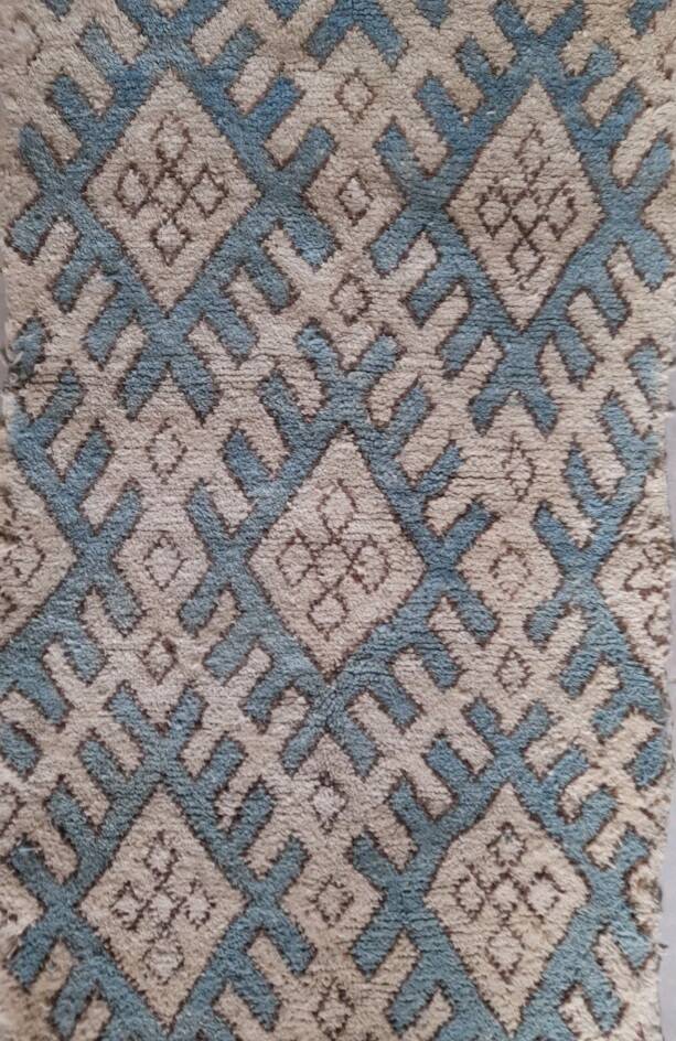 Moroccan rug 180x75 cm