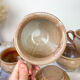 8 tasses en grès émaillé vintage