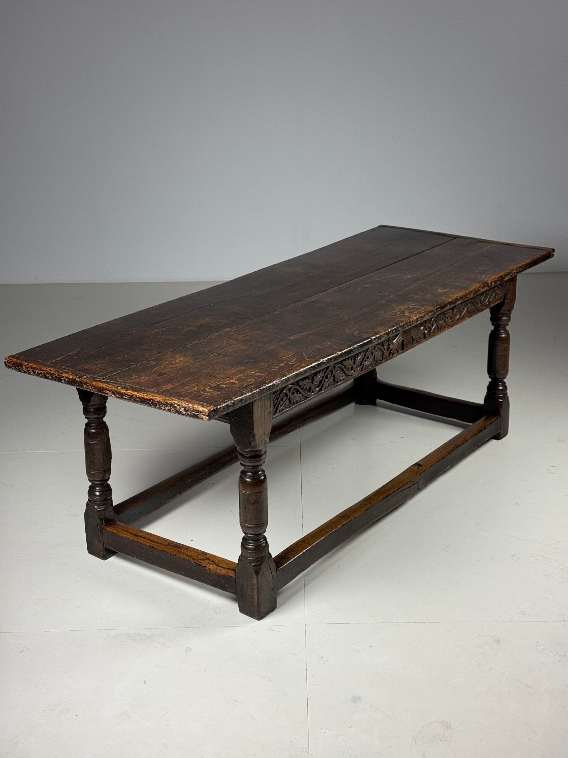 Refectory table 17th century