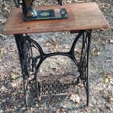 Singer sewing machine