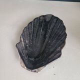 Ceramic scallop shell tray