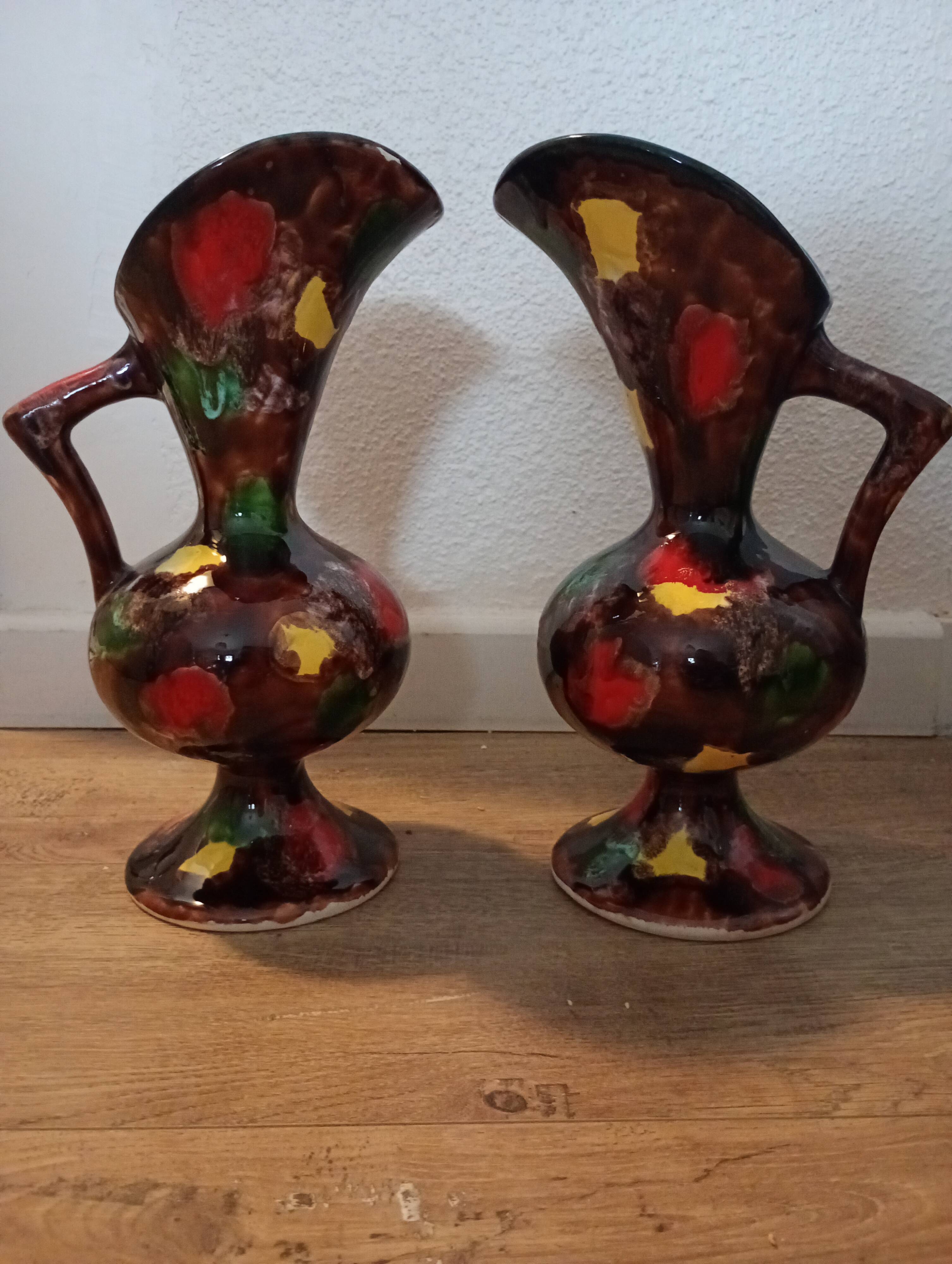 2 vases A. Dressinval