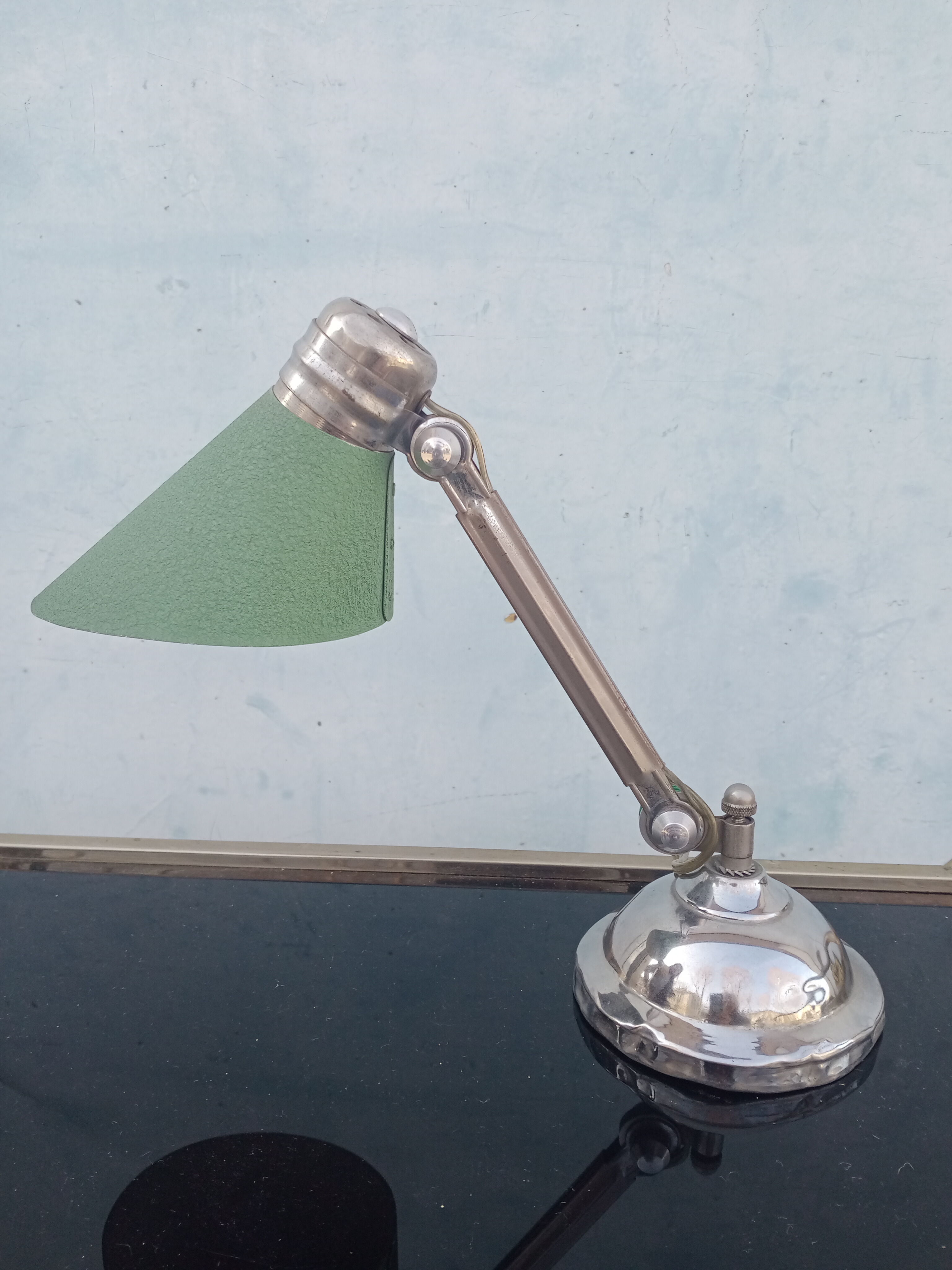 Art deco bedside lamp